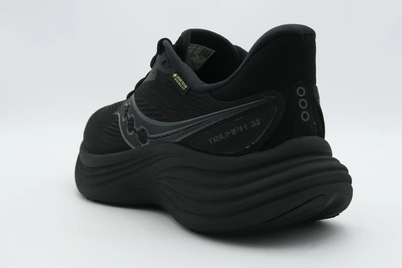 Saucony Triumph 24 GTX Ανδρικά Αθλητικά Παπούτσια για Τρέξιμο Μαύρα