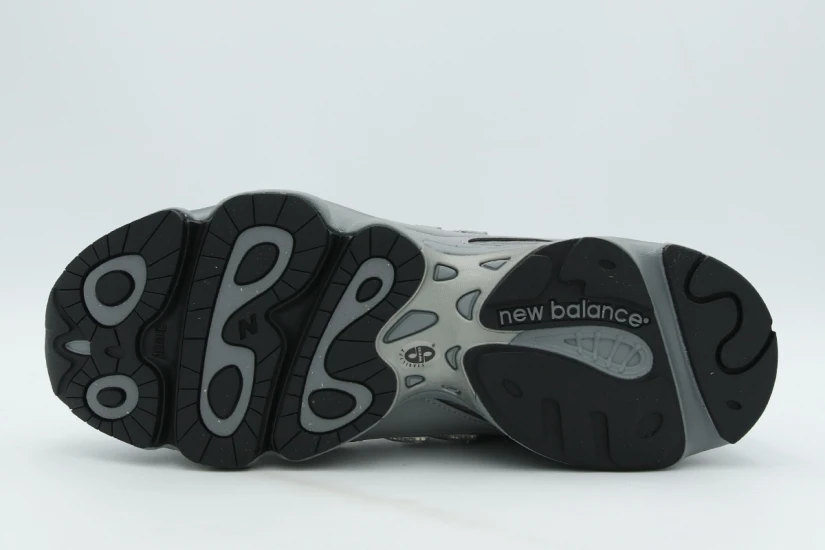 New Balance 1000 Unisex Sneakers Γκρι Σκούρο, Ασημί