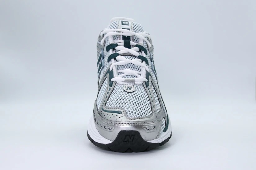 New Balance 1906 Ανδρικά Sneakers Ασημί, Λευκά, Κυπαρισσί, Γκρι