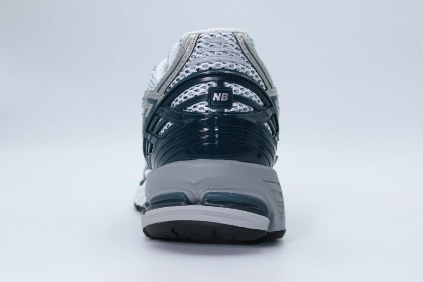 New Balance 1906 Ανδρικά Sneakers Ασημί, Λευκά, Κυπαρισσί, Γκρι