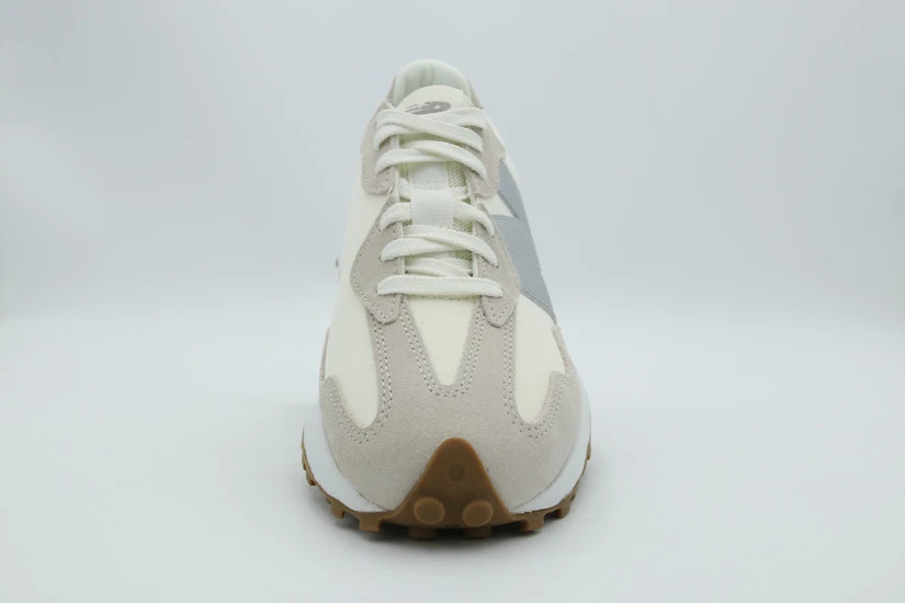 New Balance 327 Γυναικεία Sneakers Εκρού, Ασημί, Πουρό