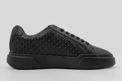 Calvin Klein Durable Traction Logo Sneakers (YM0YM01383 0GJ)