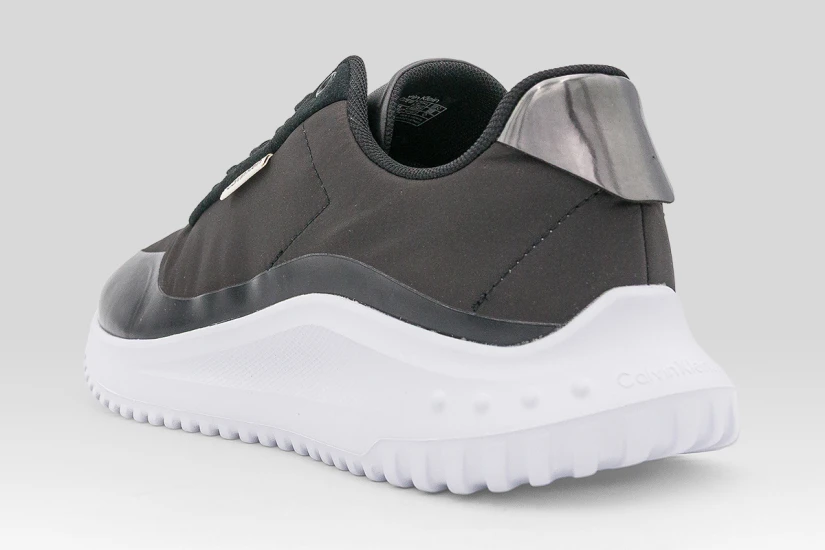 Calvin Klein Mirrored Silver Tab Ultralight Γυναικεία Sneakers Μαύρα